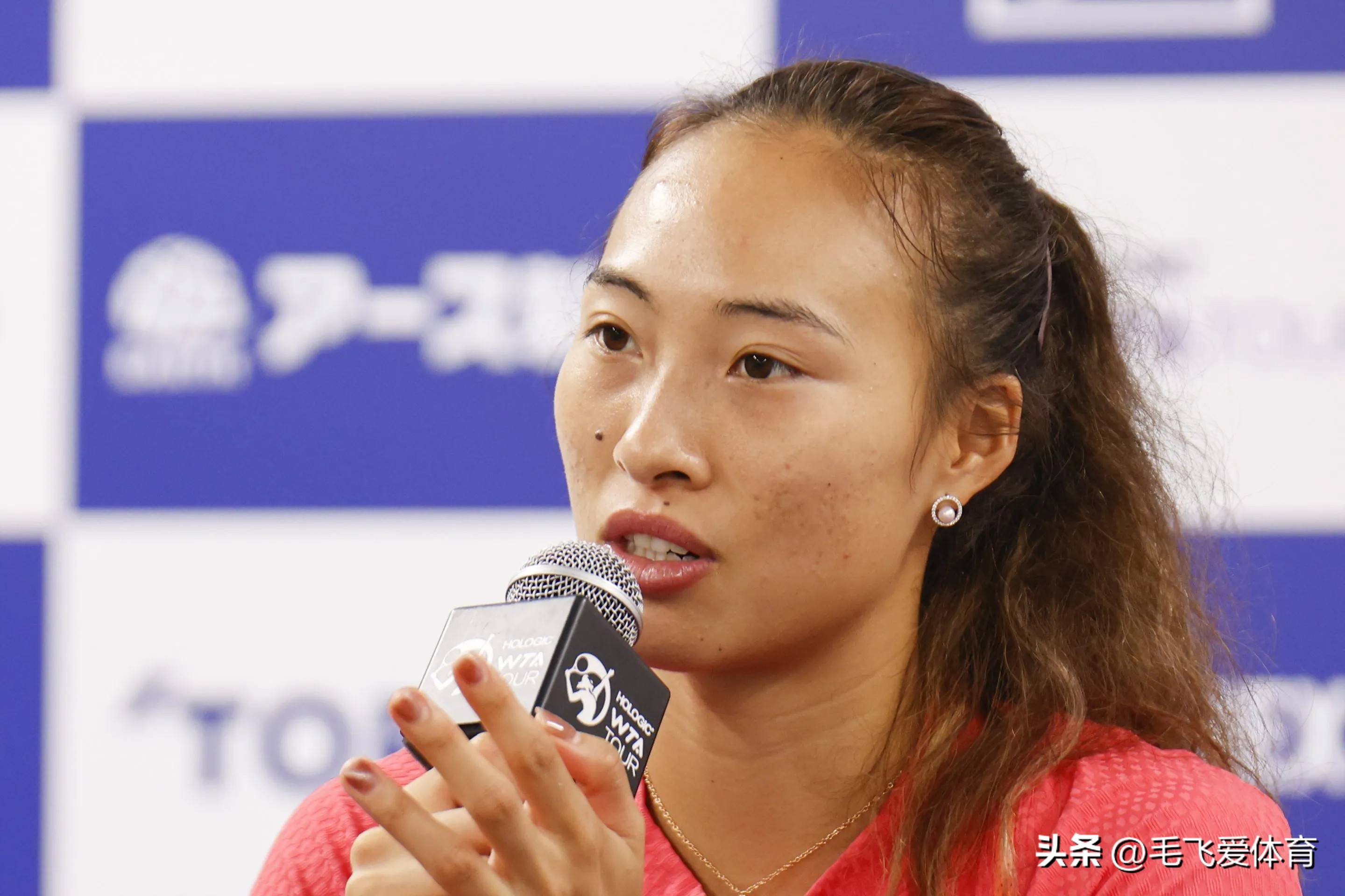 爱游戏登入-阿扎伦卡拿过几个大满贯