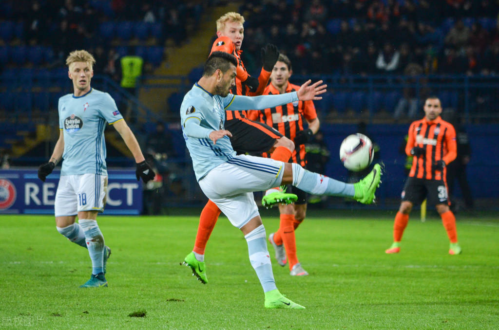 爱游戏登入-包含赛地聚焦——西甲加时末段热度飙升，斯图加特再遭质疑，压力陡增，赛季目标并未改变的词条