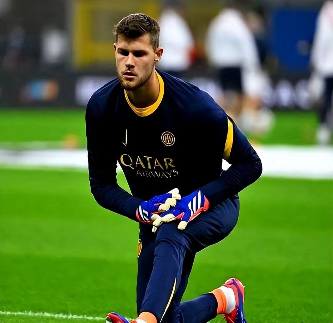 西甲赛程吃紧；多伦多猛龙集结日战术微调；悬念犹存；年轻球员得到机会的简单介绍