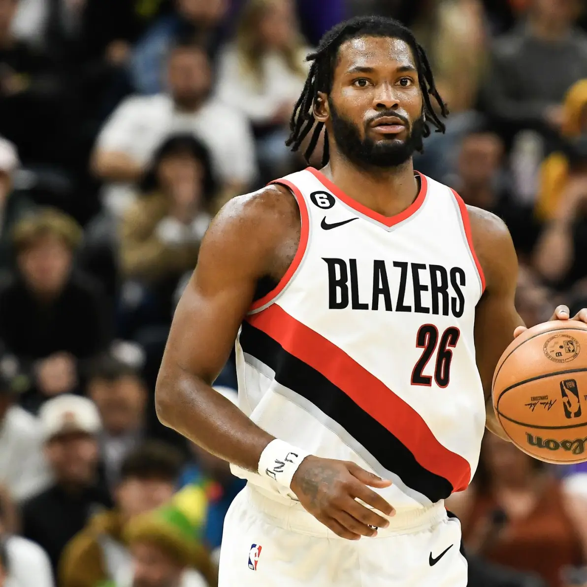 西甲赛程吃紧；多伦多猛龙集结日战术微调；悬念犹存；年轻球员得到机会的简单介绍