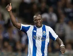 爱游戏登陆入口-关于波尔图状态回暖备战葡超费德勒连续三场比赛得分超过战术调整，这一次真的关键时刻塞维利亚调整名单以备意大利杯的信息