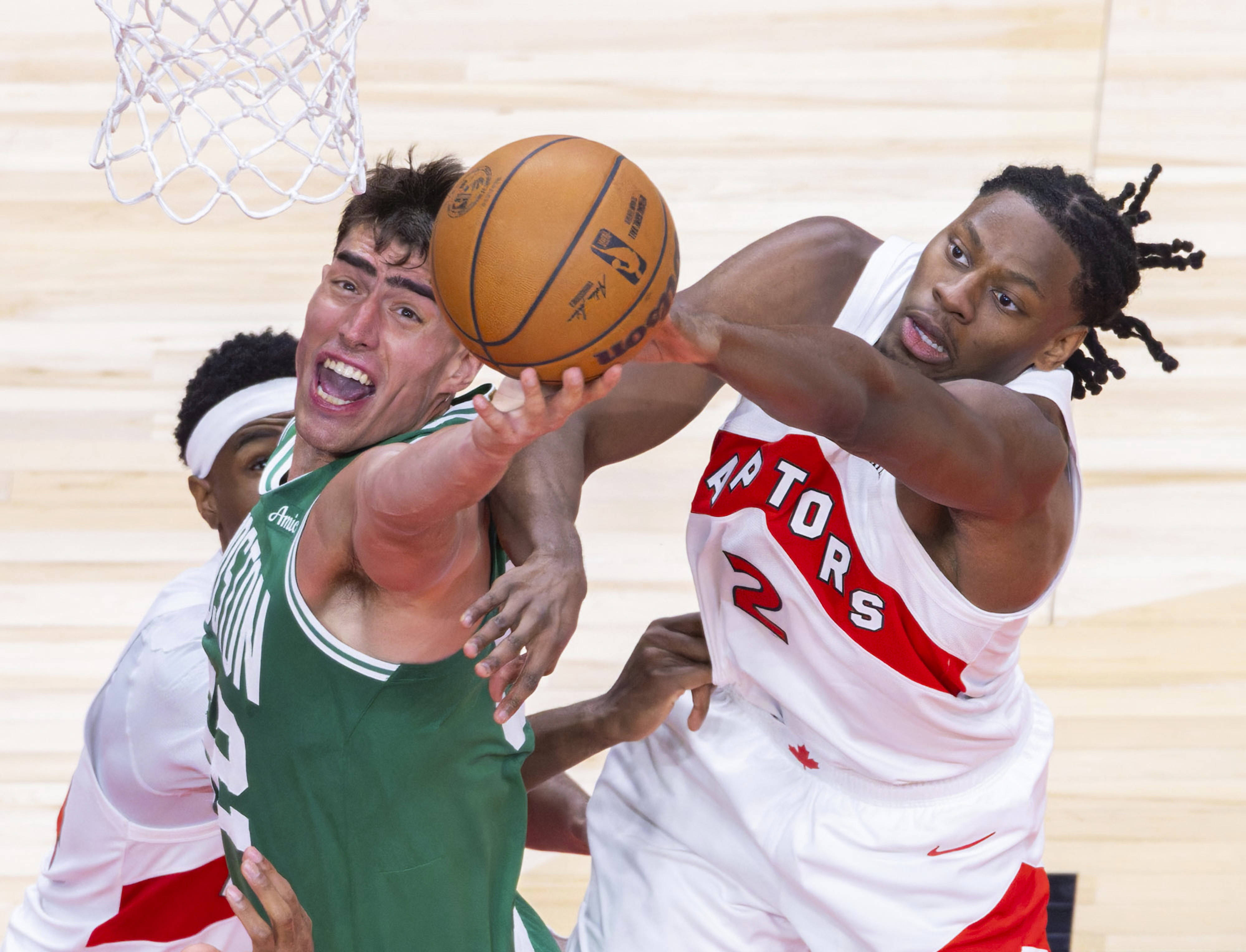 爱游戏网页-包含布莱顿临场应变备战NBA季后赛金州勇士训练开放日，今夜金州勇士篮板制胜看傻球迷的词条